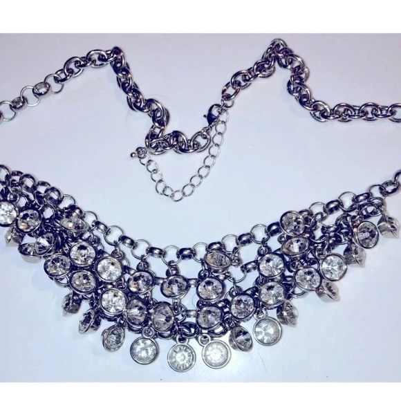 VINTAGE MULTI LAYER BEZEL SET SILVERTONE RHINESTONE BIB NECKLACE/BANGLE SET - Picture 6 of 15